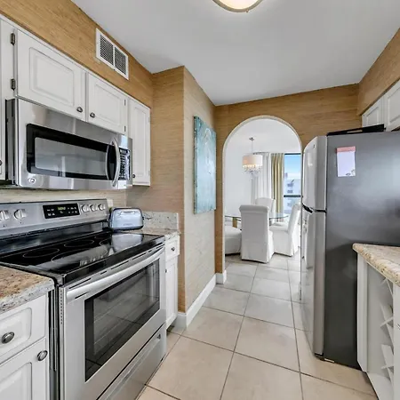 Mainsail 131 - Beachfront 2Br With Free Seasonal Beach Service Destin Exterior photo